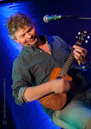 Harry Hendriks. Live Stage Marnix, Ede, February 19 2016. Photo 2 by Betty van de Bunt.
