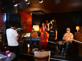 Making a videoclip, De Rozenknop Eindhoven, April 22. Photo Nicolette Verhoeven.
