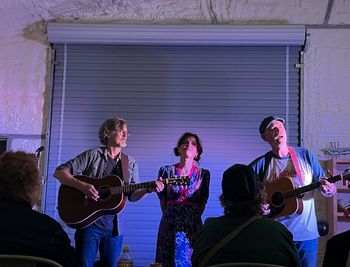 Ponderosa Concerts, Wimberley, Texas, May 2nd. Photo by Anita Lucio McNabb.
