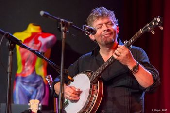 Theater de Boemel, Tilburg, November 6 2015. Harry Hendriks. Photo 2 by Kees Staps.
