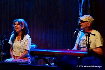 Saxon Pub, Austin Texas. May 6. Photo by Winker Withaneye.
