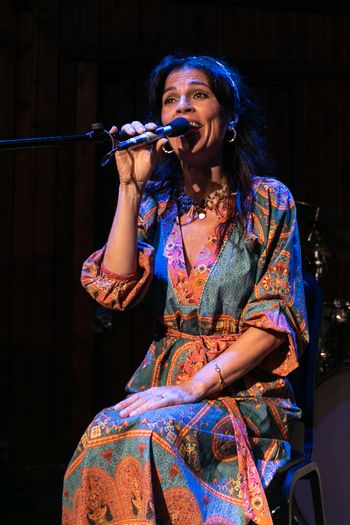 Saxon Pub, Austin, Texas. July 6th. Photo Reagan Ashley.
