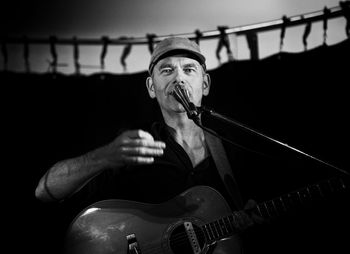 Onward album release, Rozenknop Eindhoven, November 30. Photo 2 by Greetje van Son.
