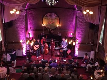 Lazy Sonnie Afternoon, La Sonnerie, Son en Breugel. January 7 2018. Photo by Annie Maessen.
