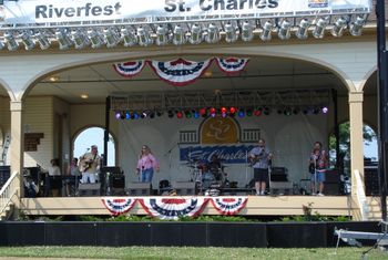 BD and Rainmakers St. Charles Riverfest

