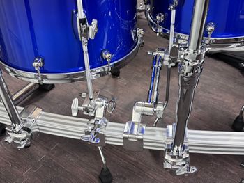 Right Side Floor Tom Clamps
