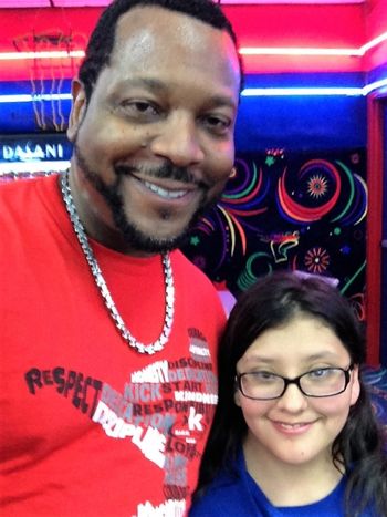 Fan_Photo_4
