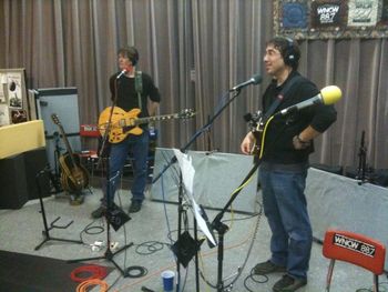 376046_10201001168380847_335350532_n Another shot of in studio visit to WNCW
