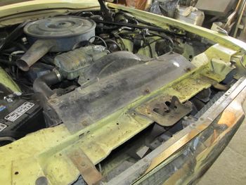 66_T-Bird_engine_compartment_before
