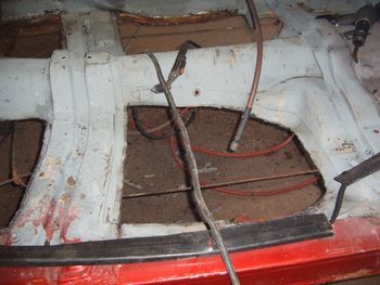 74_Chevelle_rear_floor_cut_out
