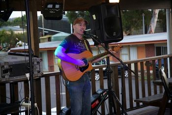 Solo_ph_at_Willows1
