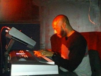 Lloyd Thomas
