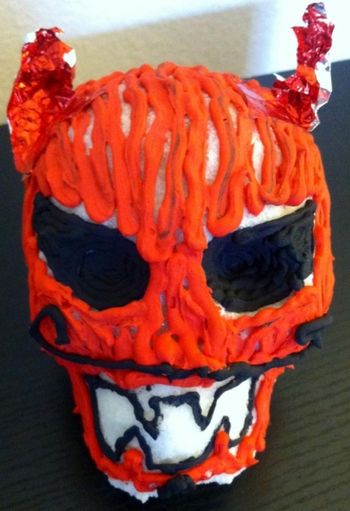 2013 Sugar Skull 12 "Devil"
