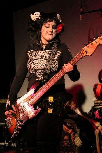 Queen Bee's December 2011 02
