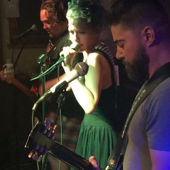Irish Whiskey Bar, Astoria for Astoria Music Now! photo by Dave Cromwell
