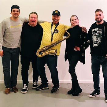Rehearsing with Sax player Rob Miller in NYC. Photo by NicVan7 Prod.
