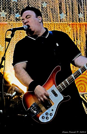 Damian at Otto's Shrunken Head, NYC - photo by Alan Rand
