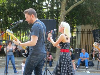 MAKE MUSIC NY 2013 MATT AND MEGHAN Athens Square Park, Astoria - photo by NicVan7 Prod.
