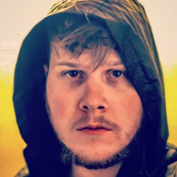 Stare
