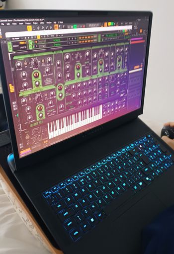 The growling synth on Mandatory Prize - Vacuum Pro

