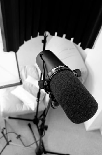 Microphone setup used for most of the album vocals. Shure SM7B, with some audio baffling behind it.
