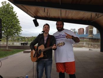 945210_10200698073151659_1619307087_n1 DOmata Peko of the Bengals stopped by for a photo op during the March of Dimes Walk. He is a large human.
