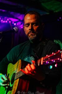 Songwriters in the Round in Montford