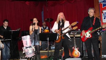IMG_8212_800x533
