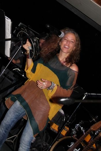 IMG_7621_533x800
