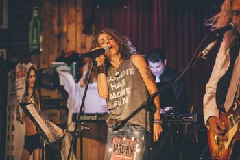 The_Way_Back_Machine-9524

