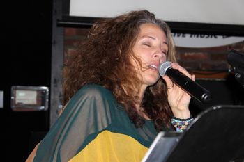 IMG_7560_800x533
