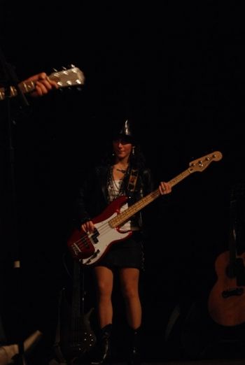 Sidonie Richard on bass between 2009 and 2012
