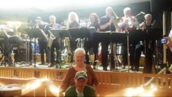 Mom_and_dad-Wahoo_20151
