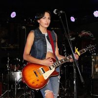 “A Chanelle Albert Christmas Show” Live @ Lavigne Tavern