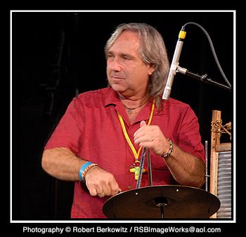 0996_Mark_CrofuttWashboard_SlimThe_Blue_Lights
