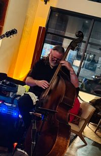Phillip Tucker Trio at Living Room Wines