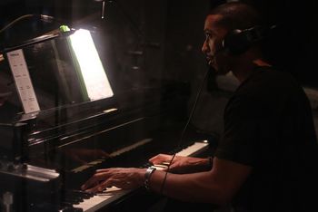 Recording_studio_5 Robert Johnson, Pianist
