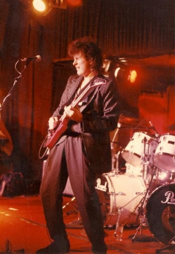 DONALD DEAN Live @ The Legendary "FM Station" in North Hollywood, CA.
