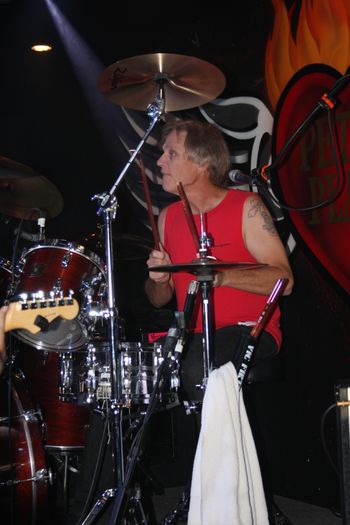 Howie Roth
