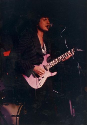 DONALD DEAN Live @ Madame Wong’s West in Santa Monica, CA.
