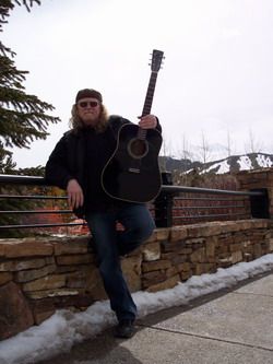 Tator Warming up for the show
