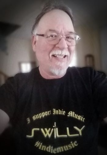 Doug modelling Swilly swag!
