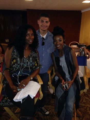 Hanging out w/ Tasha Smith and Brandy
