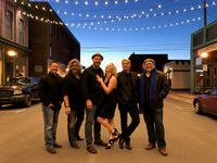 Jen Cass and The Lucky Nows