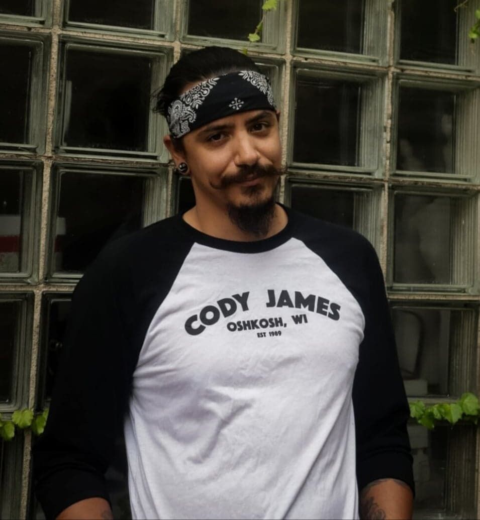 3/4 Sleeve Raglan Shirt