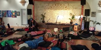 Sound Healing @MalibuMudra, 2016 Group Sound Healing in Malibu, California
