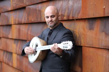 Bouzouki Mike Stoupakis www.MikeStoupakis.com

