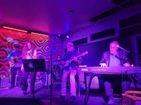 Red’s Blues at Atria Carmichael Oaks