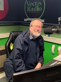 Dad's final radio show - 60's Scene with Brian Saunders