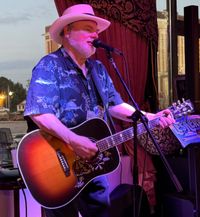 Les Kerr Live in Linden: Commodore Hotel and Music Cafe